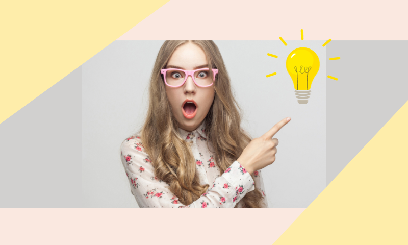 Một người đang sử dụng máy photocopy đa năng tại cửa hàng tiện lợi